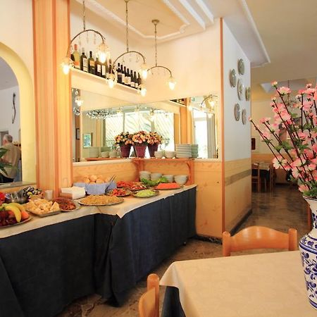 Hotel Moby Dick Rimini Dış mekan fotoğraf