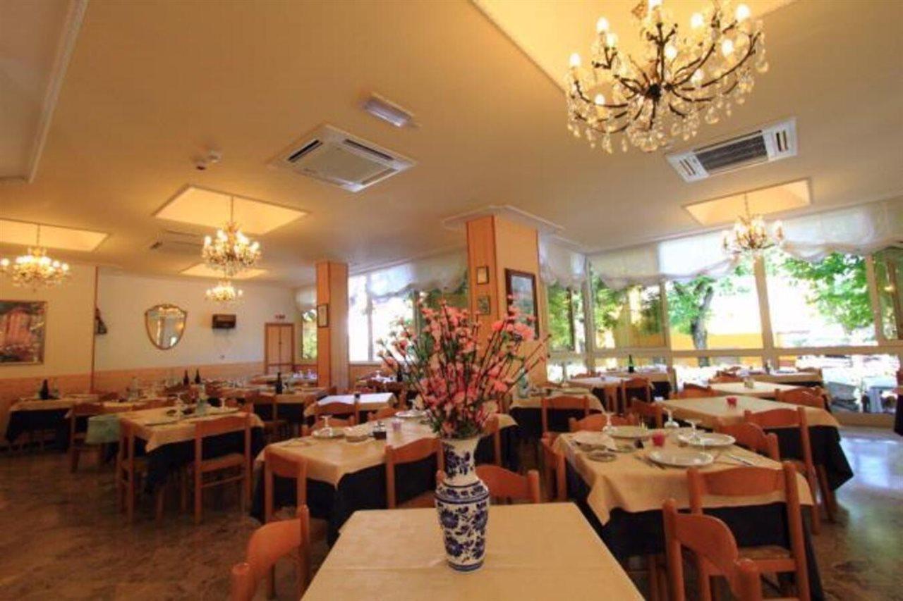 Hotel Moby Dick Rimini Dış mekan fotoğraf